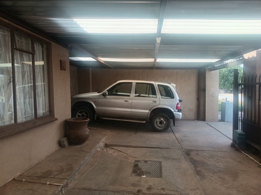 3 Bedroom Property for Sale in South Ridge Northern Cape